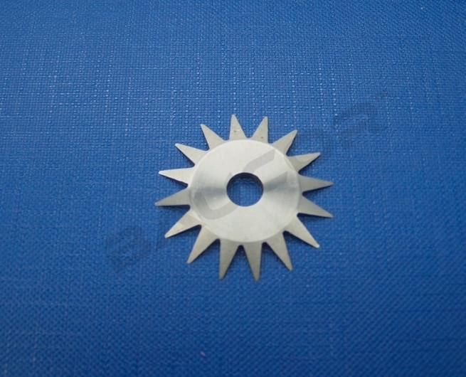 Cuchillo circular en forma de estrella con forma de diente de sierra- Número de pieza 5424